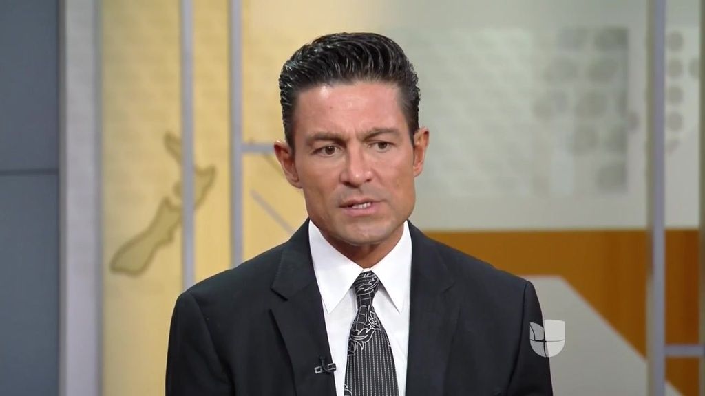 Resultado de imagen de fotos de fernando colunga sonriente