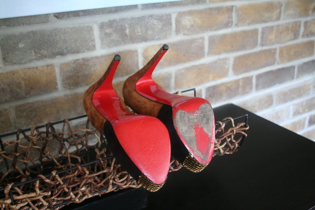 walk on red sole paint