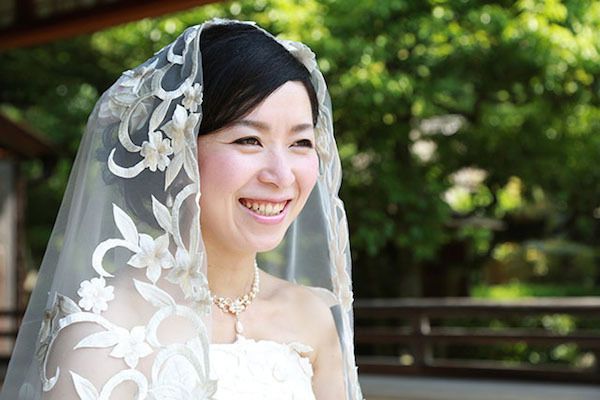 In Japan, Special Solo Wedding Photo Shoots For Single Women